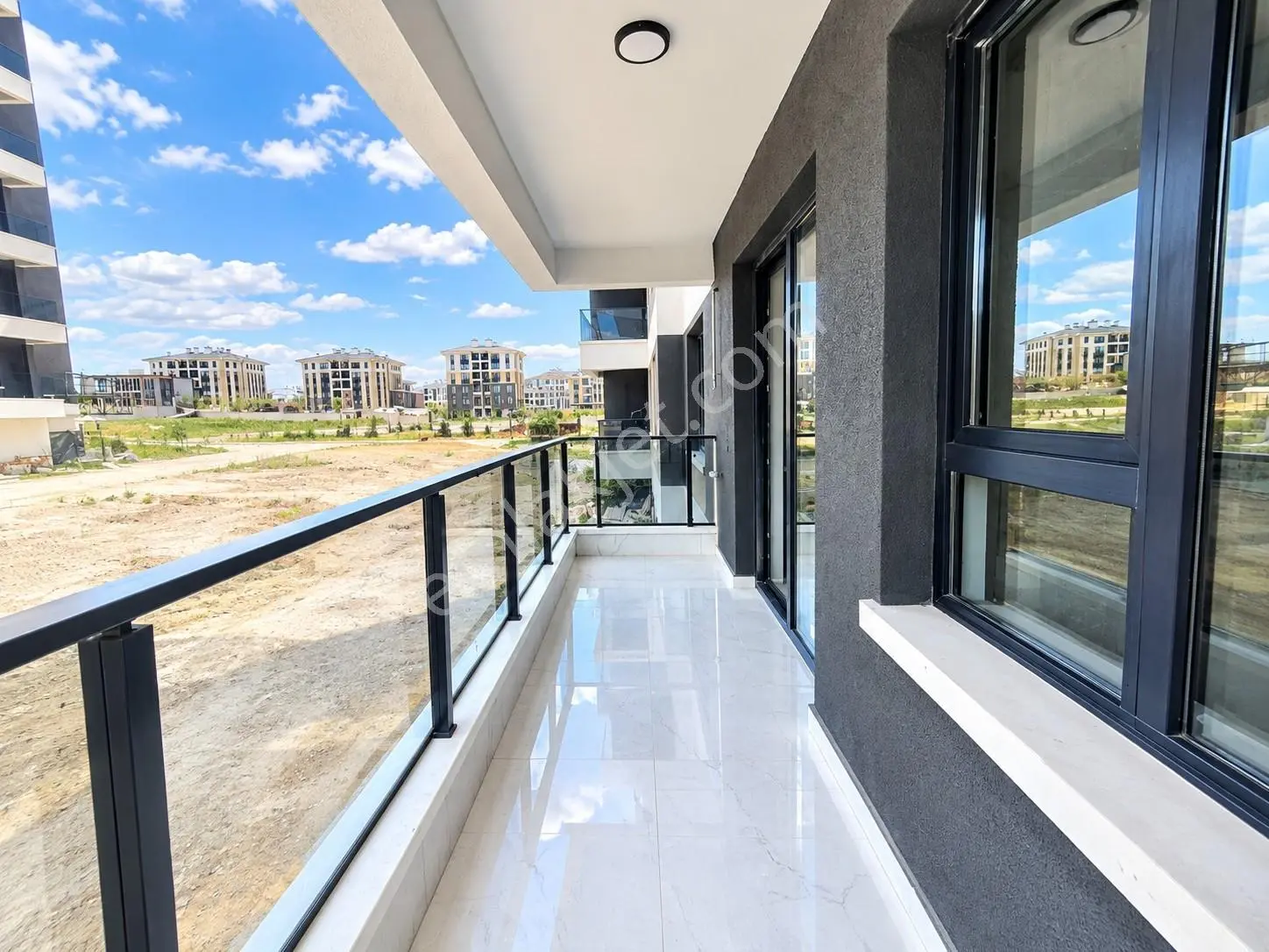 Saraycık'ta Sıfır Hemen Tapu Kapalı Mutfaklı Ebeveyn Banyolu 2+1 Daire — fotoğraf 4