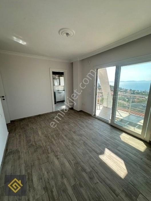 Yılancıburnu Mevki Özel Havuzlu 3 Banyo Full Deniz Manzaralı 4+2 — fotoğraf 2