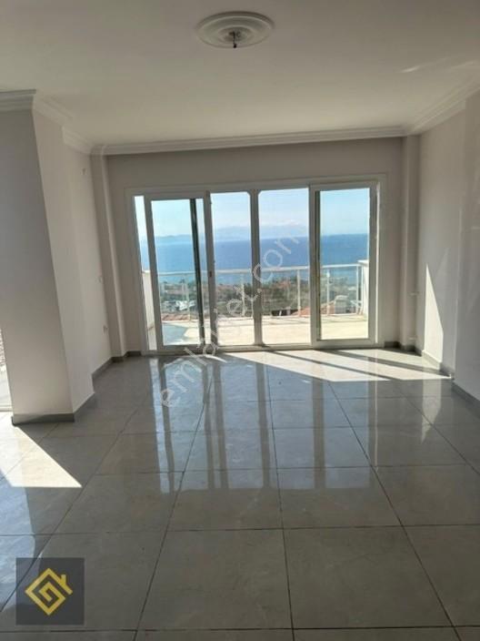 Yılancıburnu Mevki Özel Havuzlu 3 Banyo Full Deniz Manzaralı 4+2 — fotoğraf 8