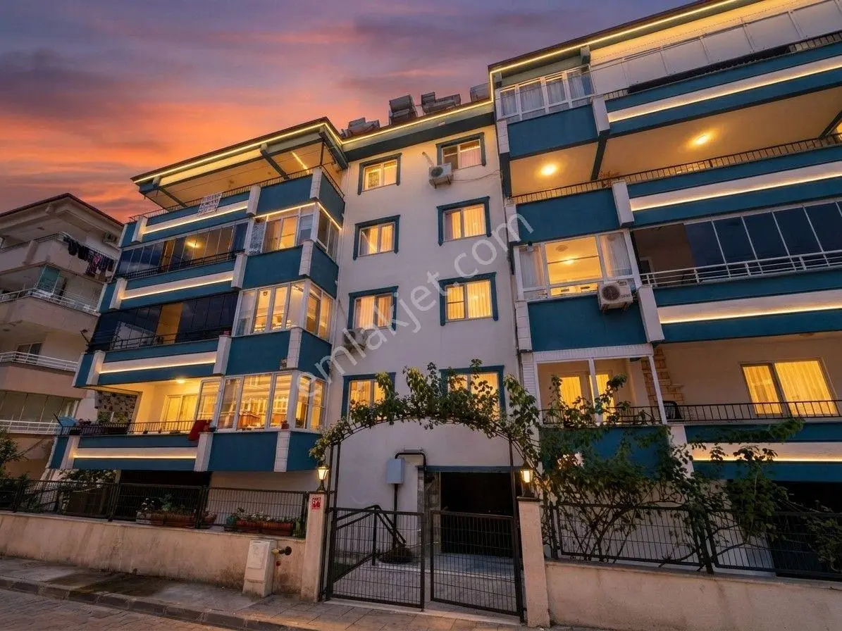 Aktif'ten Akçay'da Satılık Ön Cephe Otoparklı Çift Balkonlu 3+1daire — fotoğraf 4