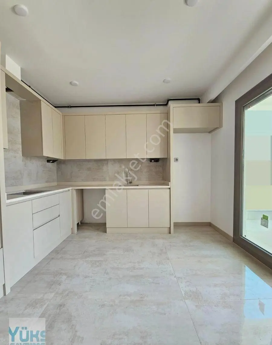 Denizli Selçukbey Mahallesinde 2+1 120 M2 Ebeveyn Banyolu Satılık Arakat Daire — fotoğraf 2