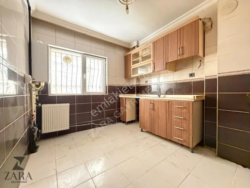 Zara |durali Alıç Mh. Sultan Fatih Cd Yanı Yüksek Kredili 2+1 — fotoğraf 2