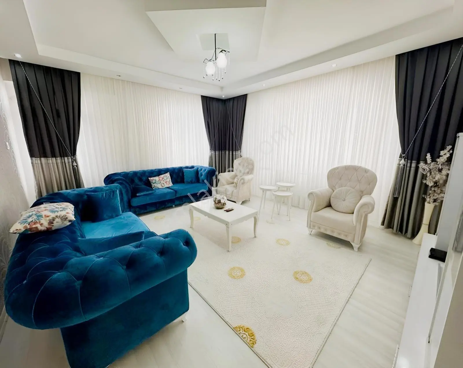 Ed Yapı'dan Bölgede Emsalsiz 2+1 100m² Giriş Kat Daire