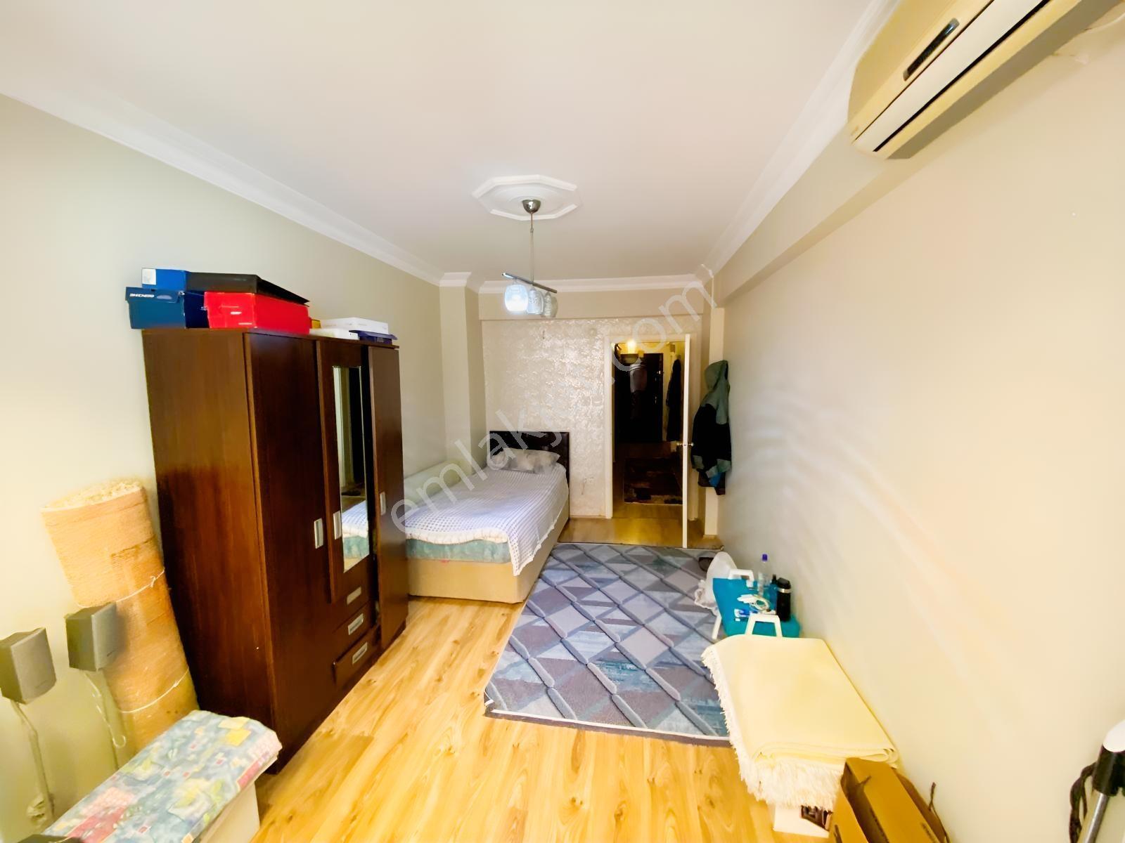 Muğla Emlaktan Cadde Üstü 85m 2+1 Balkonlu Masrafsız 1.kat Daire — fotoğraf 4