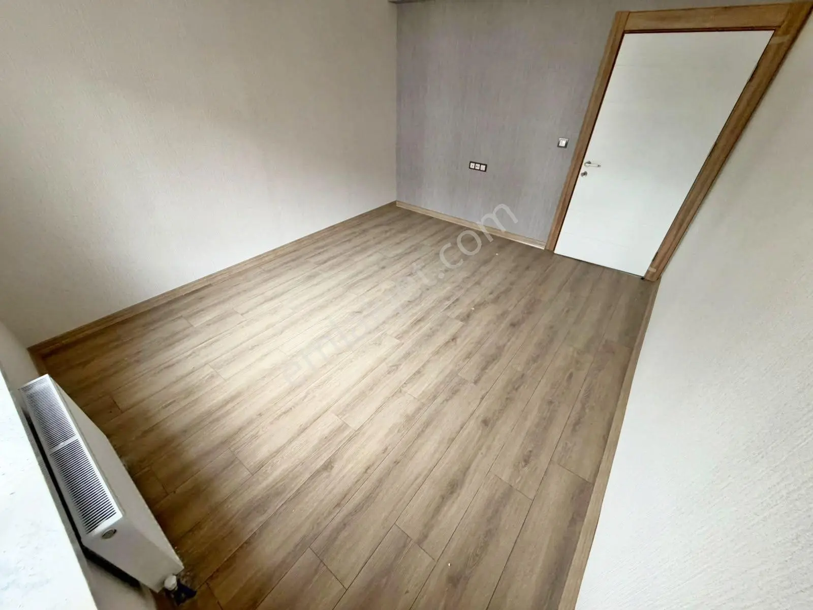 Yuvam'dan Merkezi Konumda Acil Satılık 3+1 Daire Fırsatı !!! — fotoğraf 18