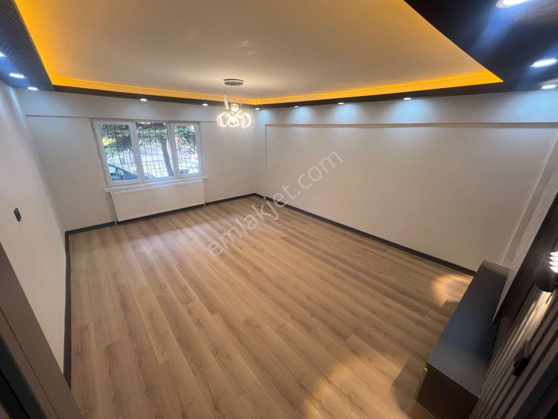 Sincan Akşemsettin Mh Öncephe Salon Bagımsız 125m2 Satılık Daire — fotoğraf 3