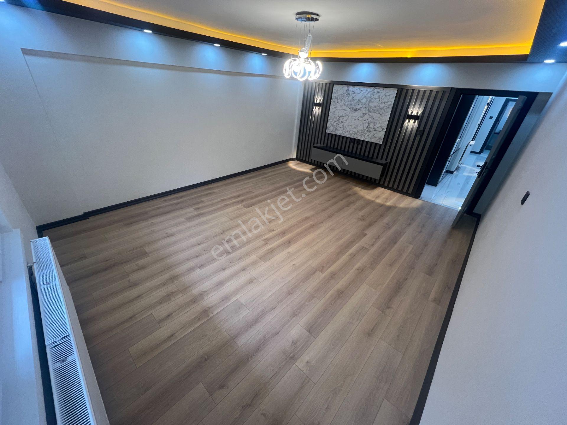 Sincan Akşemsettin Mh Öncephe Salon Bagımsız 125m2 Satılık Daire — fotoğraf 12