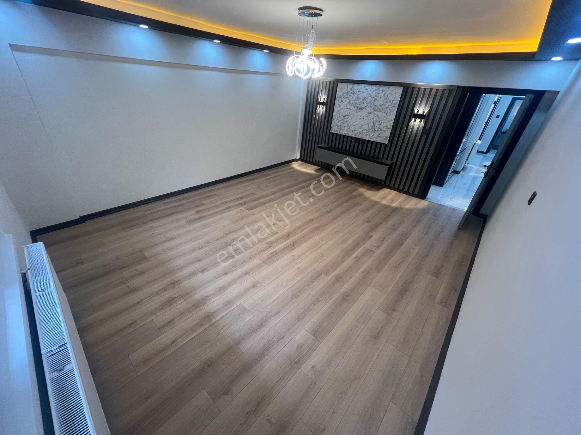 Sincan Akşemsettin Mh Öncephe Salon Bagımsız 125m2 Satılık Daire — fotoğraf 13