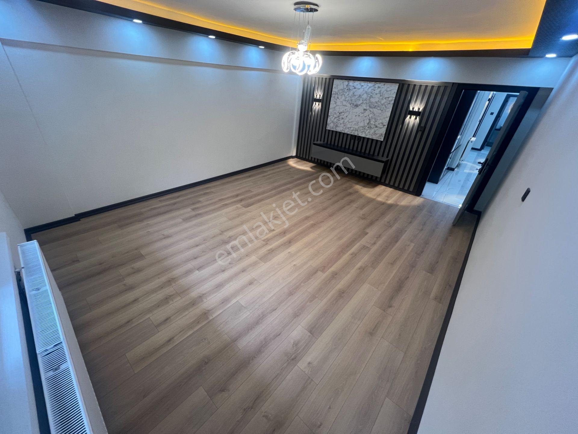 Sincan Akşemsettin Mh Öncephe Salon Bagımsız 125m2 Satılık Daire — fotoğraf 14