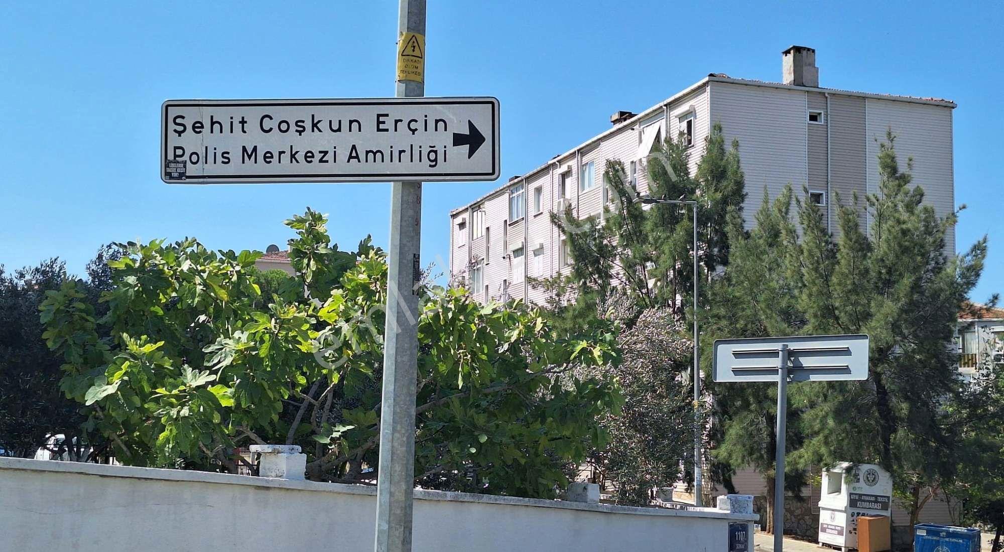 İzmır Buca'da D.gazlı,kapalı Mutfak Satılık 2+1 Daıre — fotoğraf 18