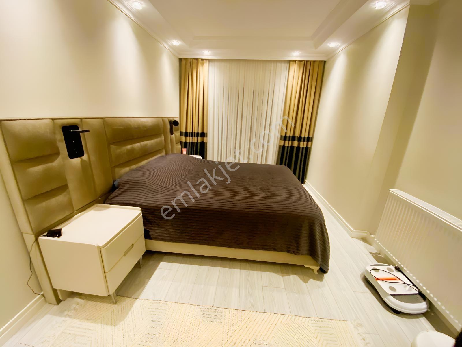 Bahçelievler Erguvan Sitesi İçerisinde 120m² Çok Şık 2.kat 3+1 — fotoğraf 10