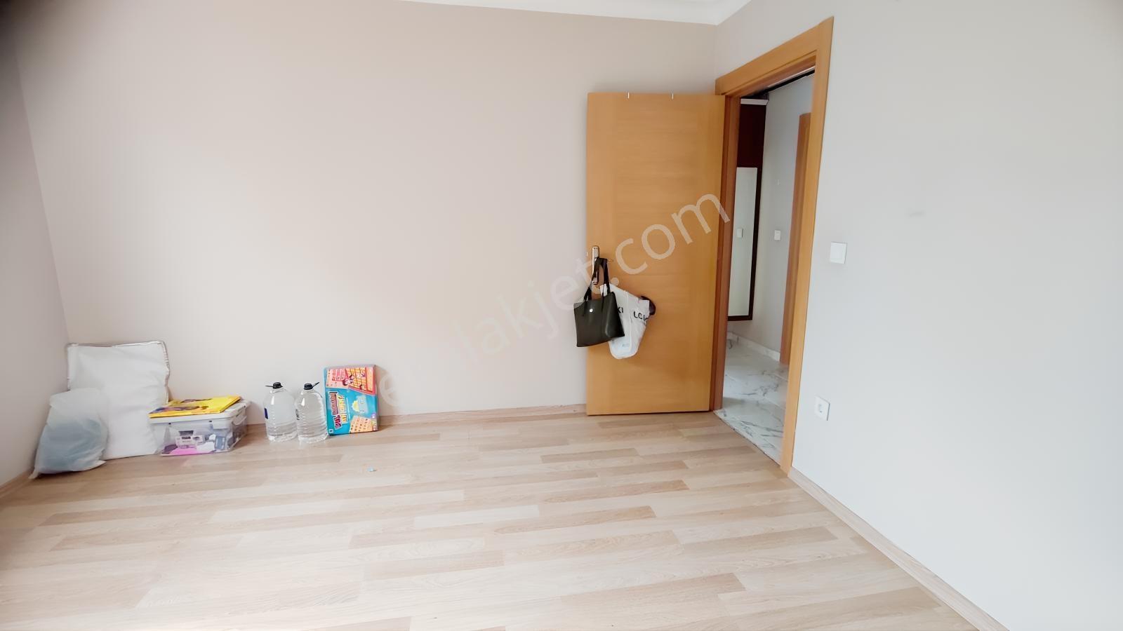 Çekmeköy Kirazlıdere Mahallesi Ormanköye Komşu 2+1 Satılık Daire — fotoğraf 12