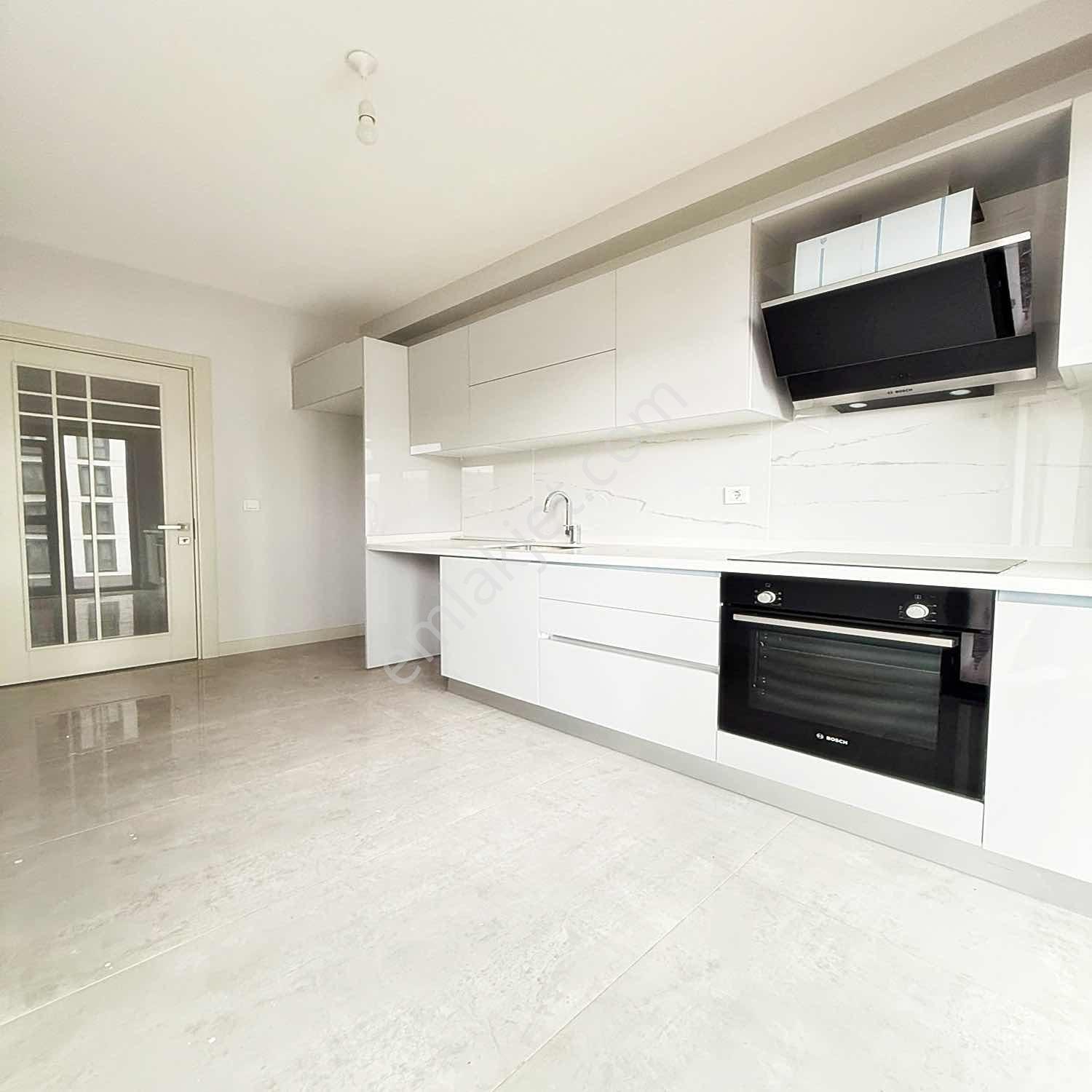 Siltaş Comfort'da Lüks Daire!peyzaj Manzaralı Geniş 2+1 Ara Kat! — fotoğraf 10