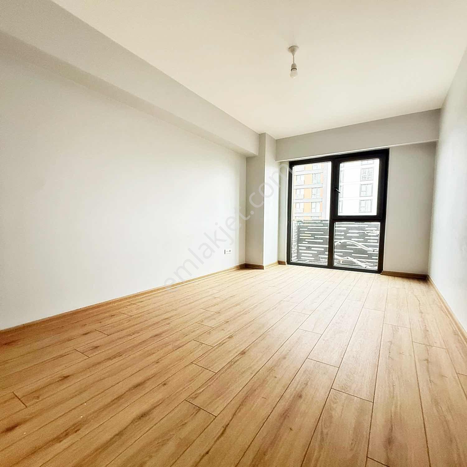 Siltaş Comfort'da Lüks Daire!peyzaj Manzaralı Geniş 2+1 Ara Kat! — fotoğraf 13