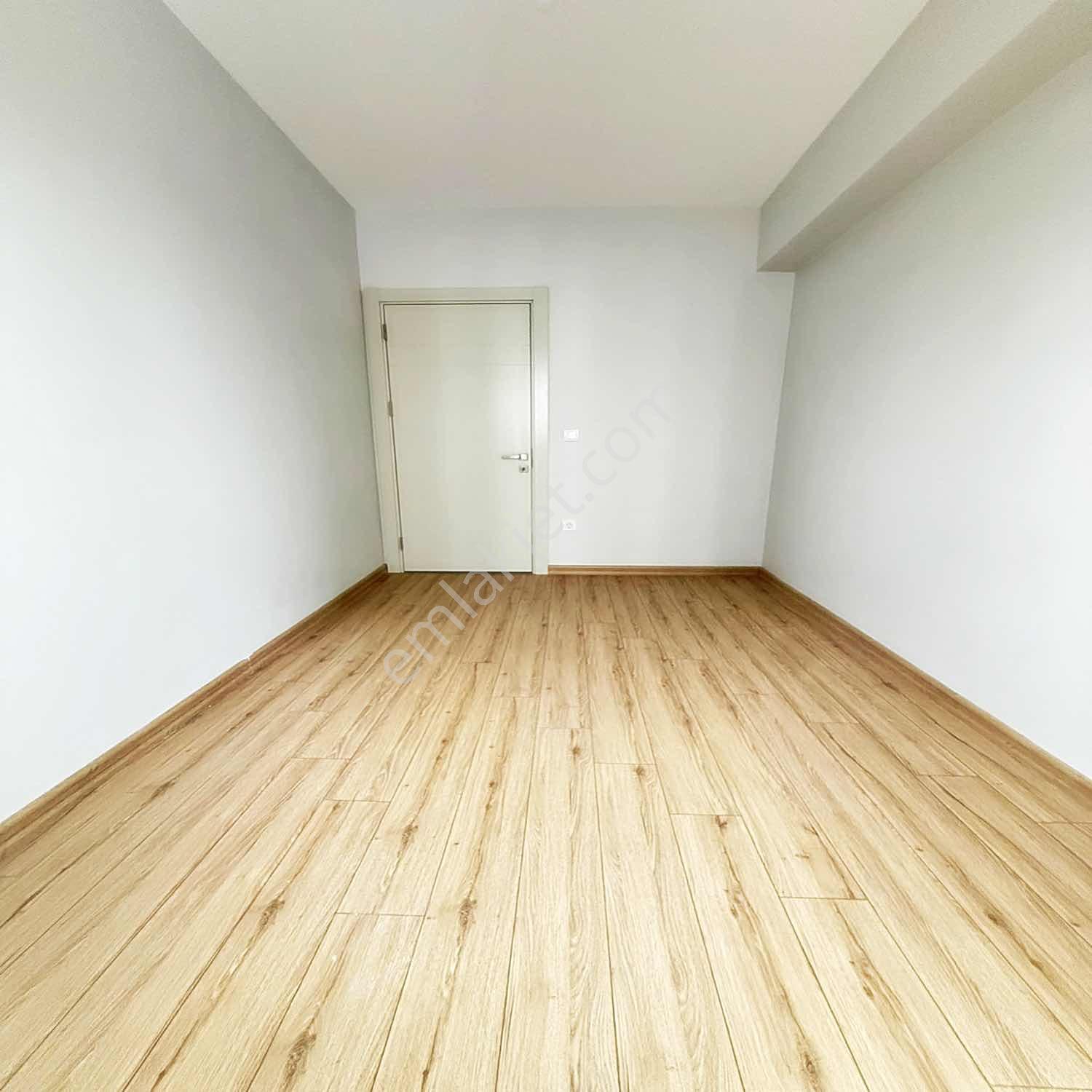 Siltaş Comfort'da Lüks Daire!peyzaj Manzaralı Geniş 2+1 Ara Kat! — fotoğraf 15
