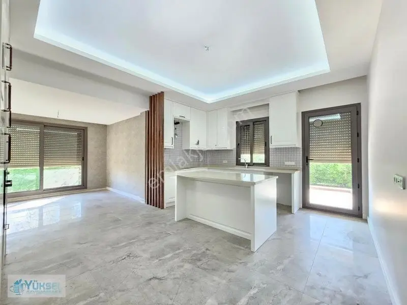 Yükselden Hallaçlarda 380 M² Arsa İçinde 480 M² 5+2 Villa