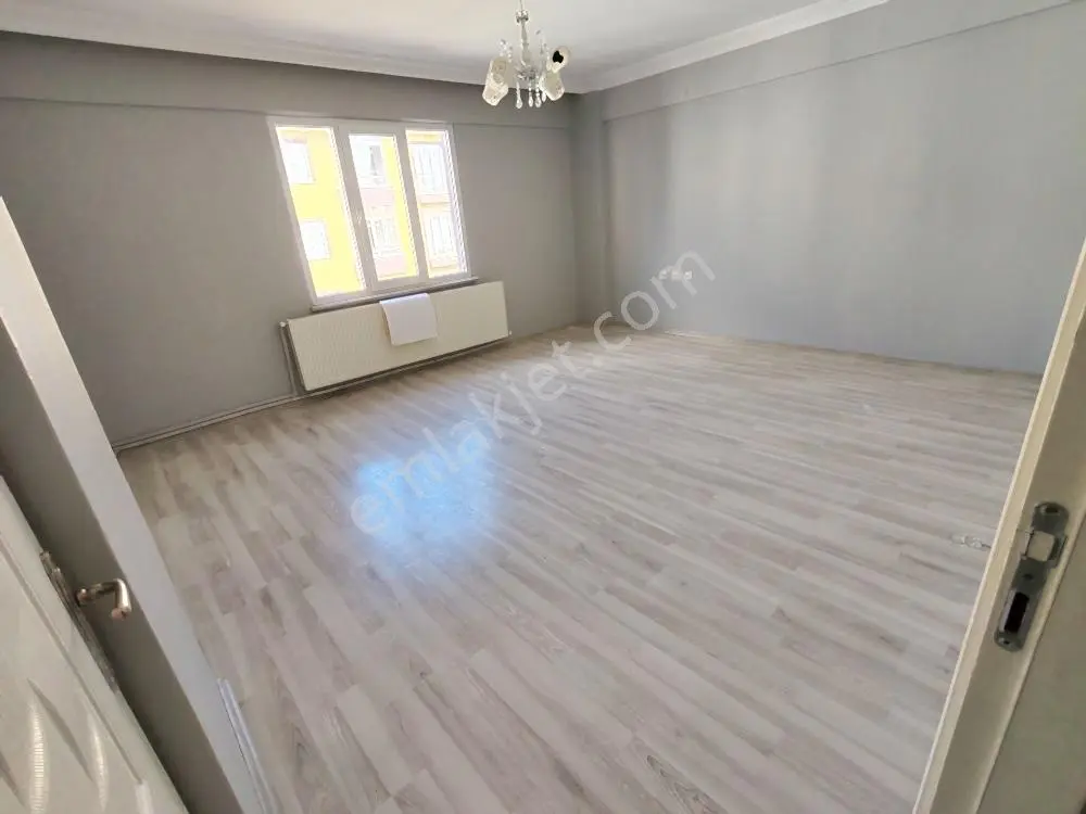 Weew'den Reşadiye Mahallesinde 125 M² 3+1 Full Yapılı Daire — fotoğraf 2