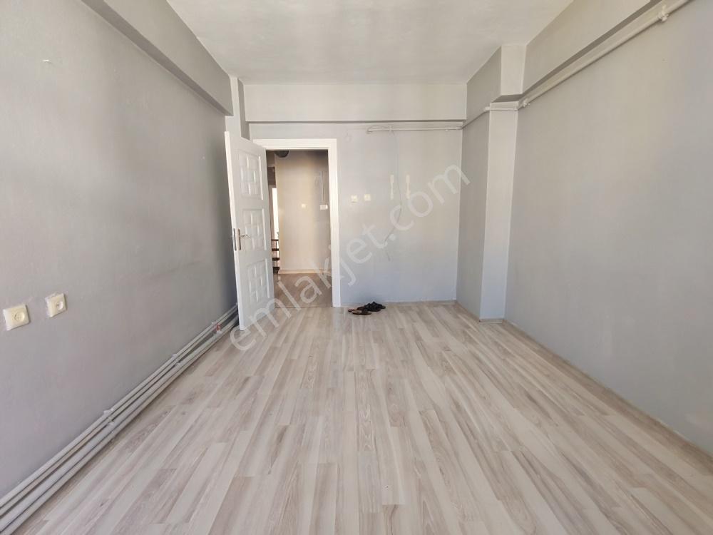 Weew'den Reşadiye Mahallesinde 125 M² 3+1 Full Yapılı Daire — fotoğraf 11