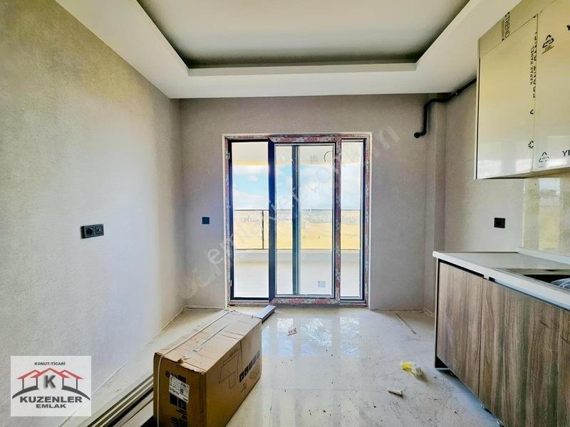 Kuzenler'dn Hastane Yanında Eminevim'e Uygun_18kat Ultra Lüks 4+ — fotoğraf 4