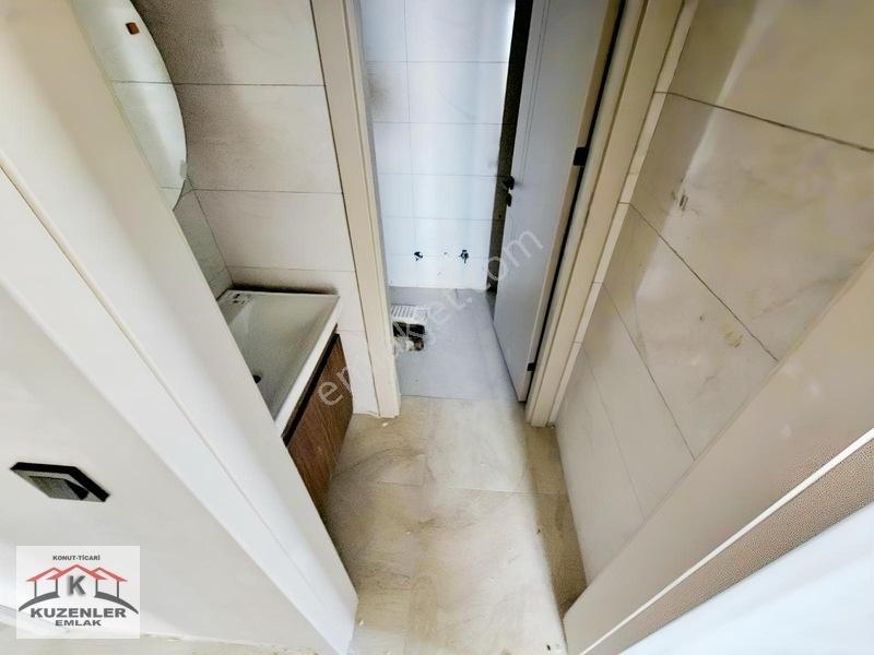 Kuzenler'dn Hastane Yanında Eminevim'e Uygun_18kat Ultra Lüks 4+ — fotoğraf 21