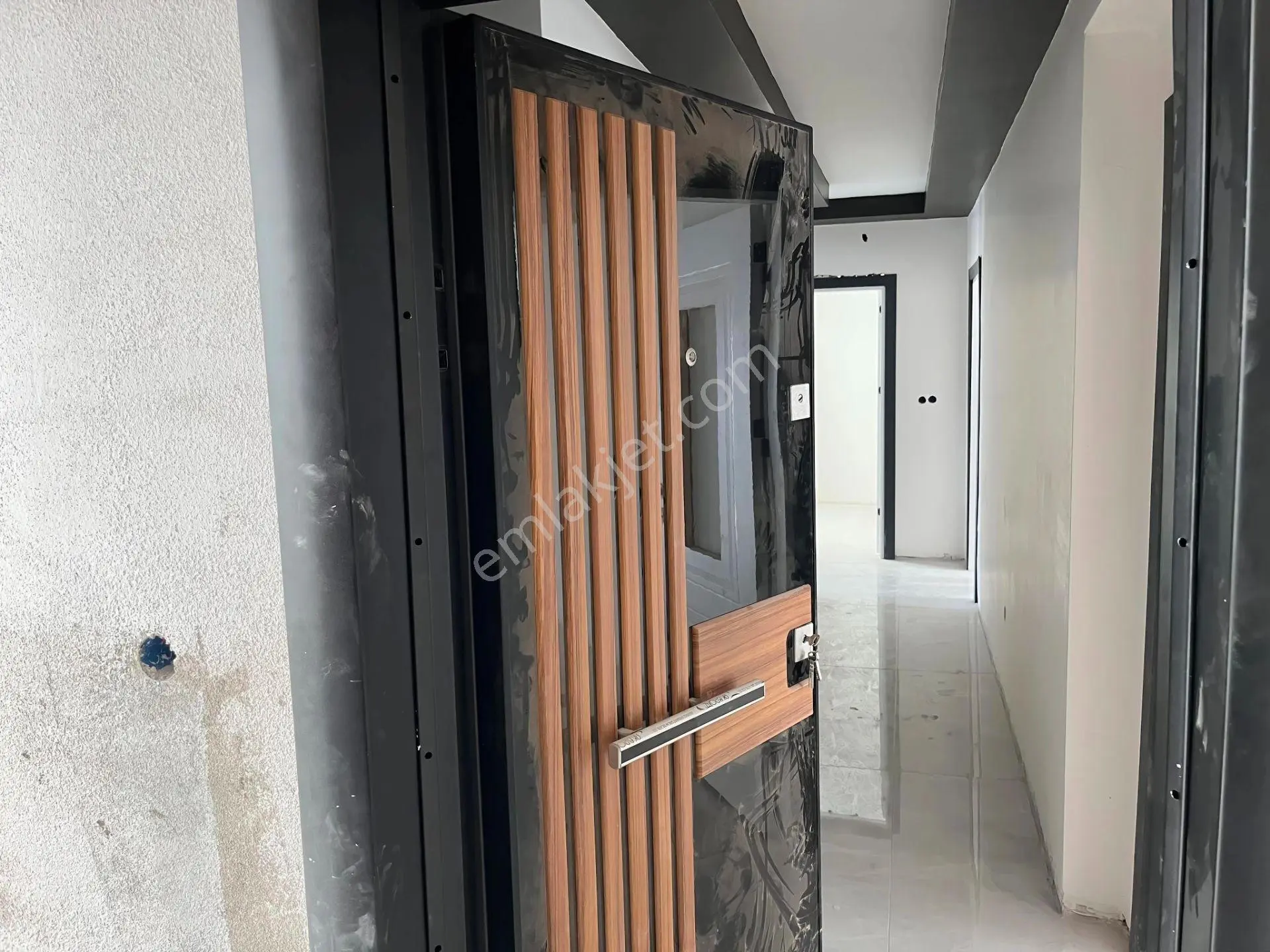 Eskişehir Tepebaşı Tunalı Mahallesinde Satılık 6+1 Dubleks Daire