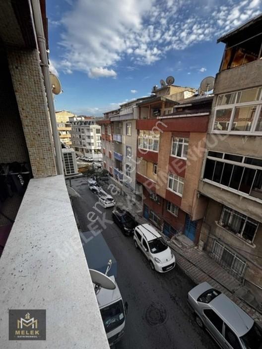 Melek Gayrimenkul'dan Yürüyüş Yolunda Çift Cephe 120mt2 Satılık — fotoğraf 11