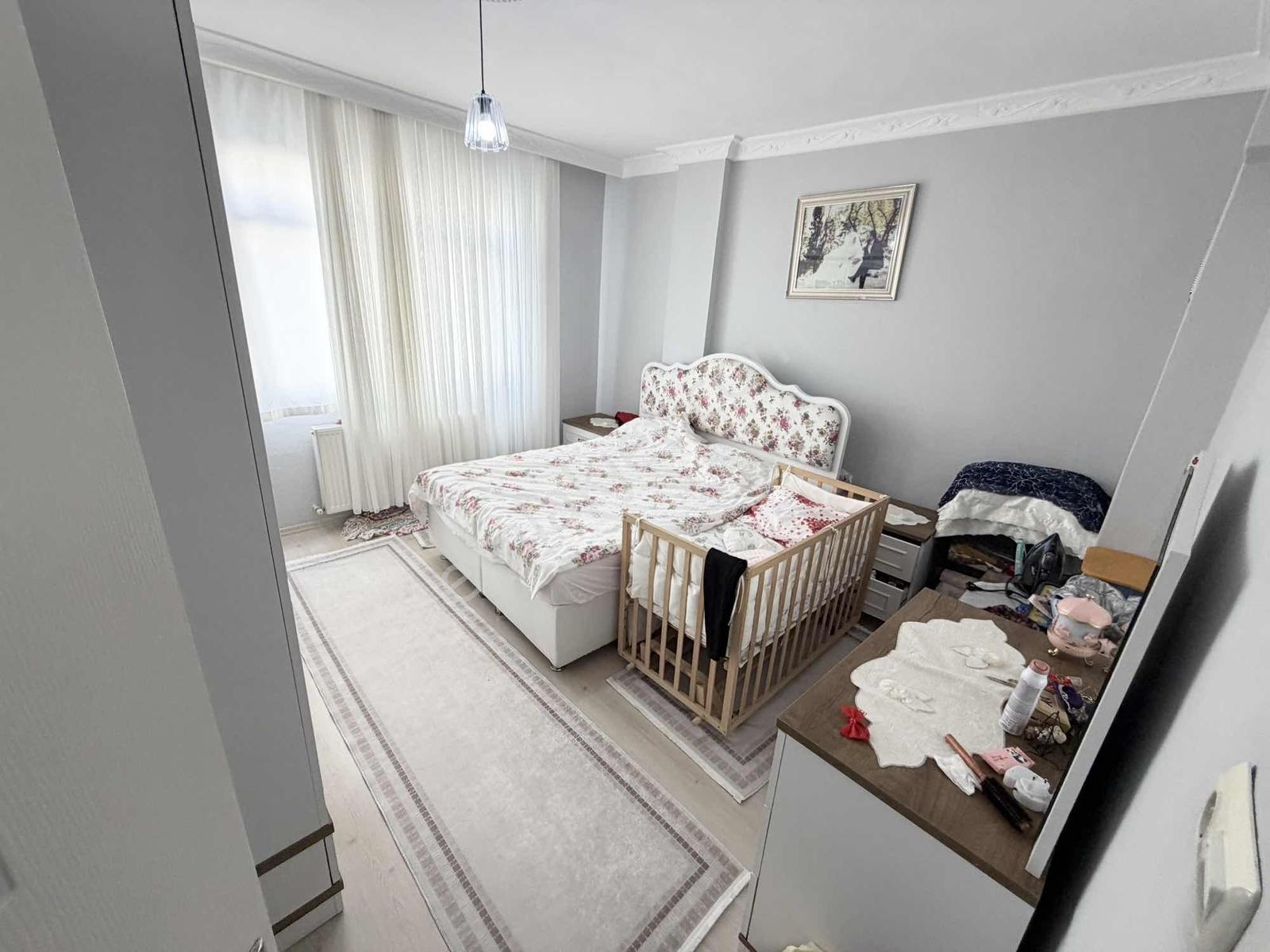 Demir İnşaat Uğurmumcu'da Satılık Çift Cephe 110m2 3.kat — fotoğraf 3