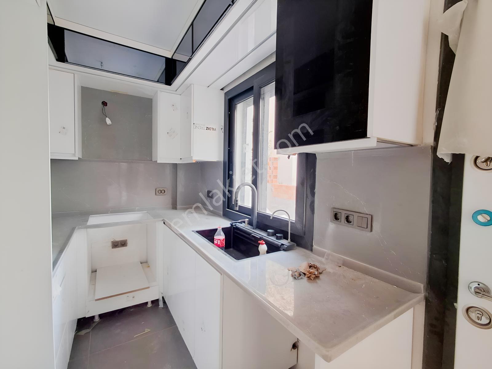 Bal Gayrimenkulden Gazipaşada Daire Fiyatına 3+1 Villa — fotoğraf 2