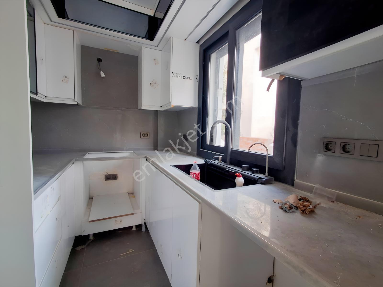 Bal Gayrimenkulden Gazipaşada Daire Fiyatına 3+1 Villa — fotoğraf 3