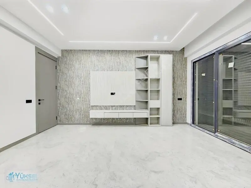 1200 Evler'de 3+1 E.banyolu Panjurlu Satılık Lüks Daireler — fotoğraf 2
