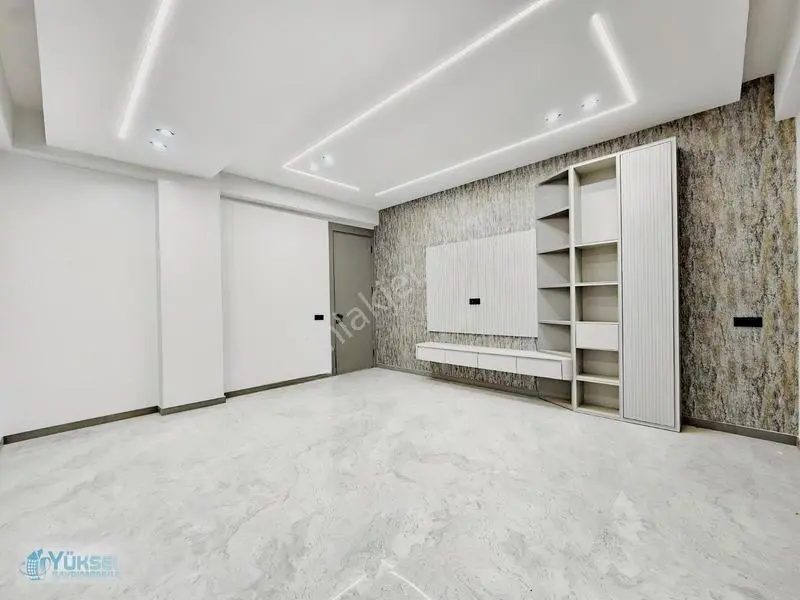 1200 Evler'de 3+1 E.banyolu Panjurlu Satılık Lüks Daireler — fotoğraf 3