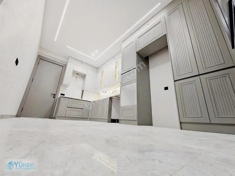 1200 Evler'de 3+1 E.banyolu Panjurlu Satılık Lüks Daireler — fotoğraf 9