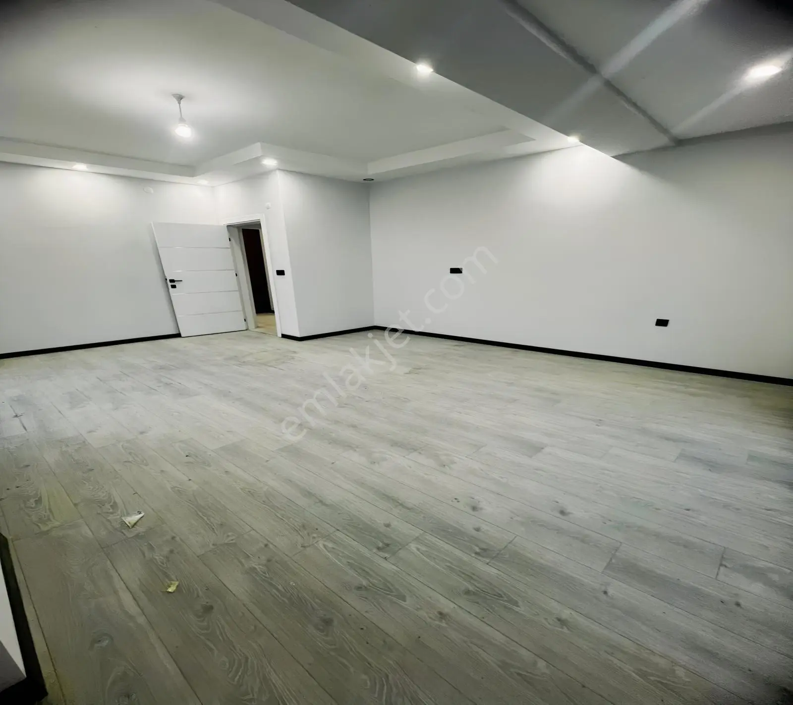 Yuvakuran'Dan Kızılpınar 2+1 110M² Fırsat Daire
