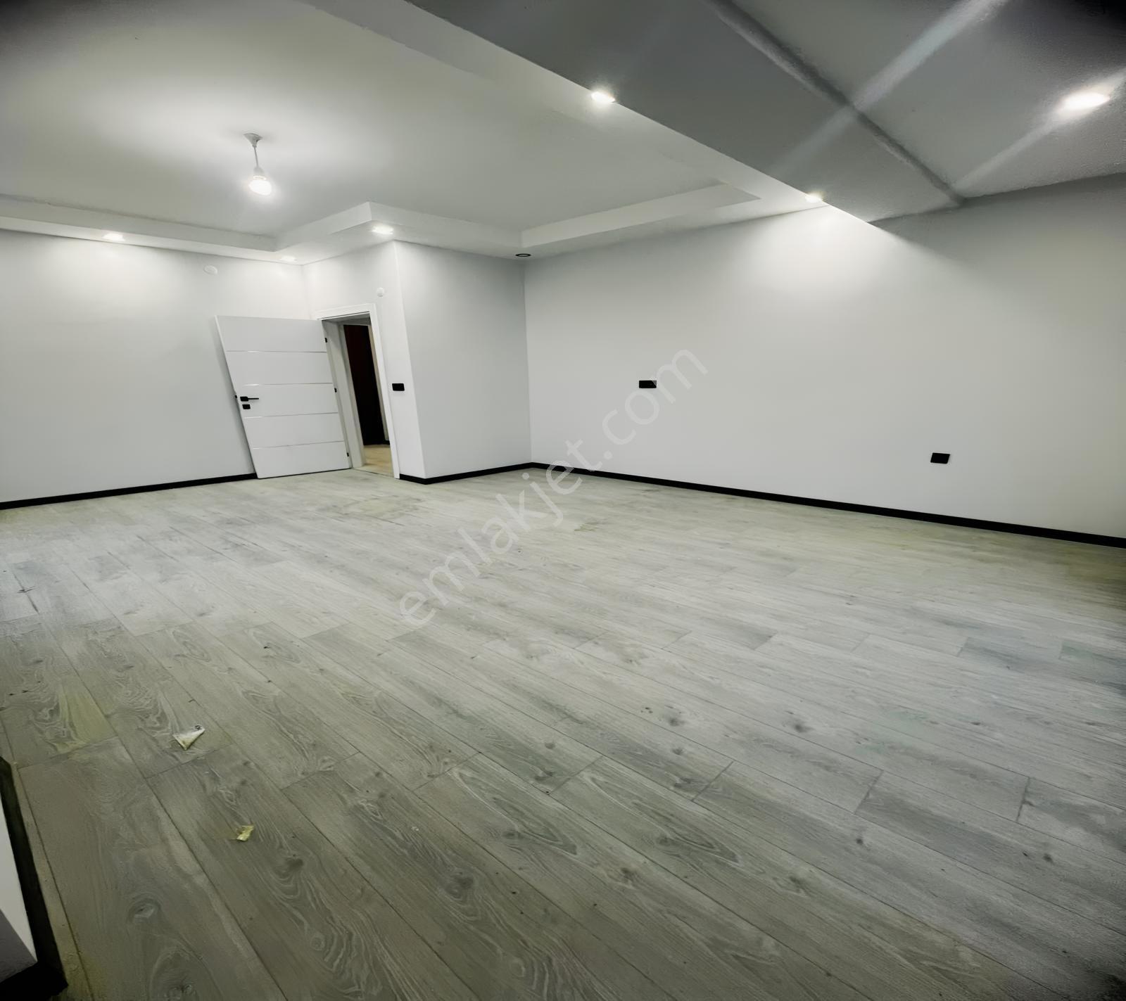 Yuvakuran'dan Kızılpınar 2+1 110m² Fırsat Daire — fotoğraf 21