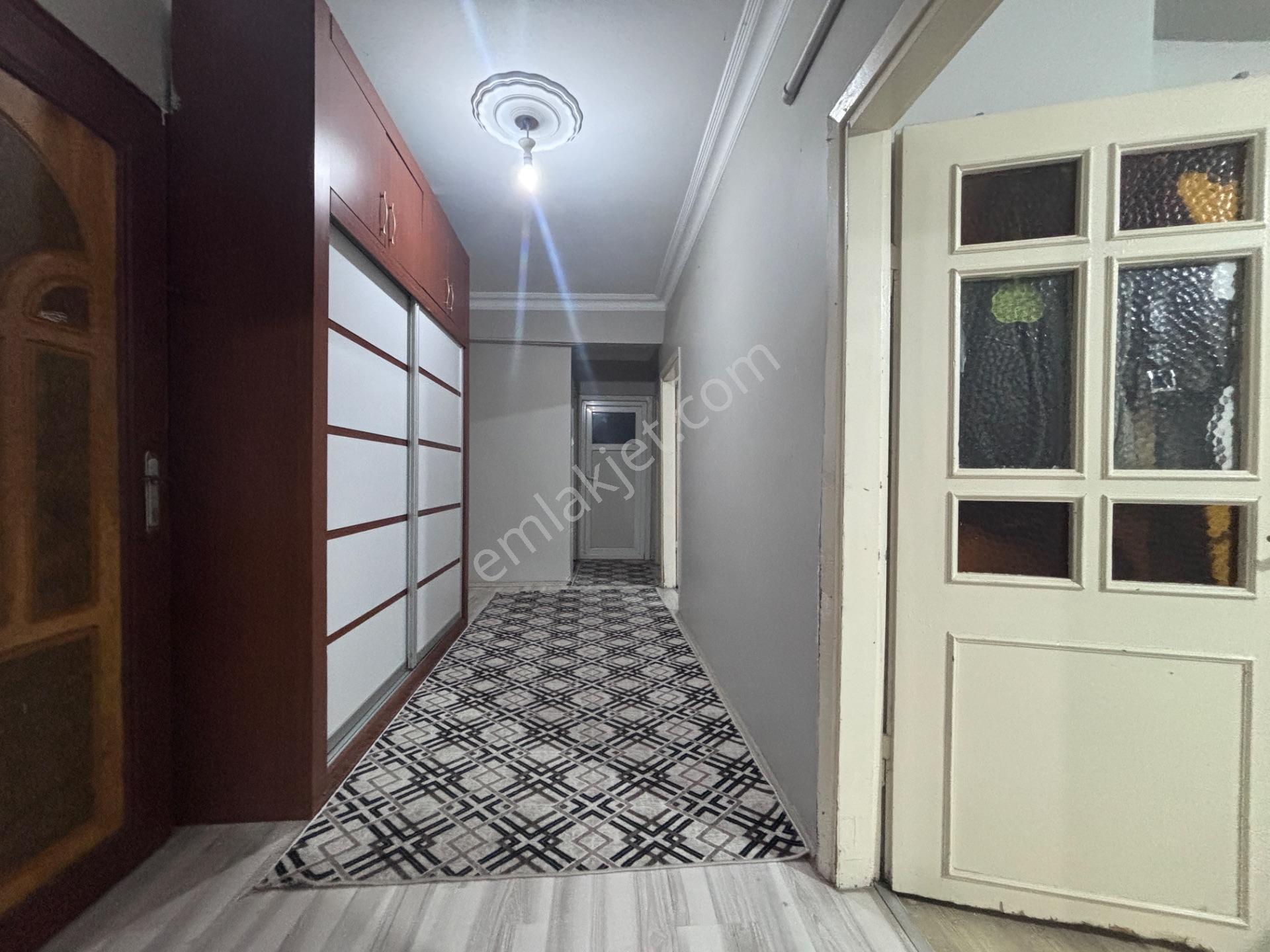 Kocasinan”da Satılık 3+1 110 M2 Giriş Hisseli Daire Yatırıma Uygun Merkezi Konum Lokasyon Avantajlı — fotoğraf 9