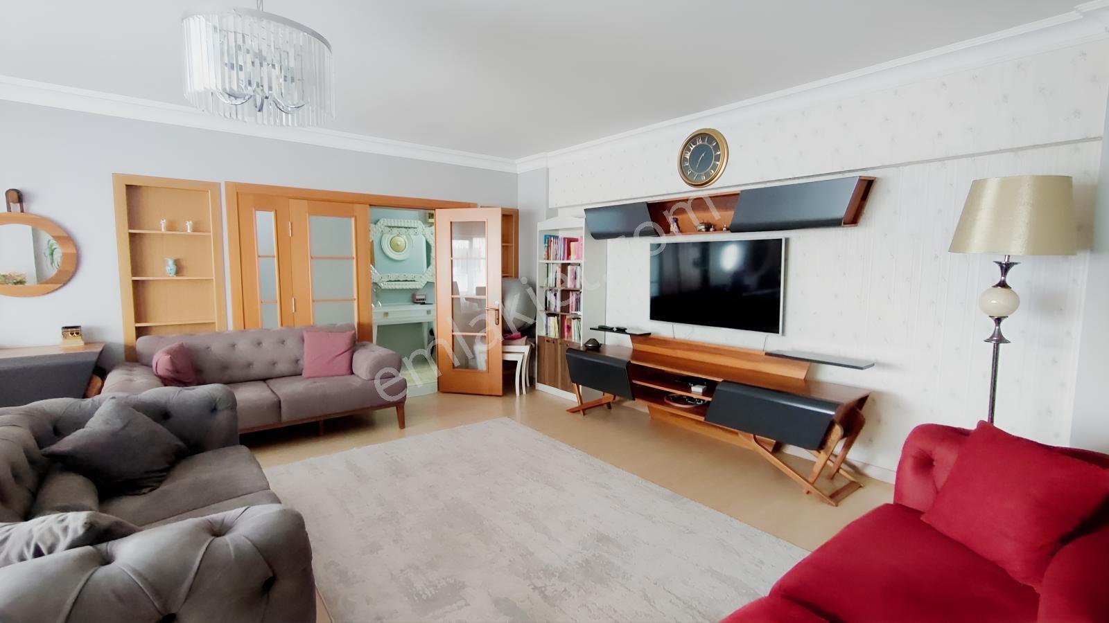 Çekmeköy Altınkoza Evlerinde Satılık 3+1 Daire — fotoğraf 8