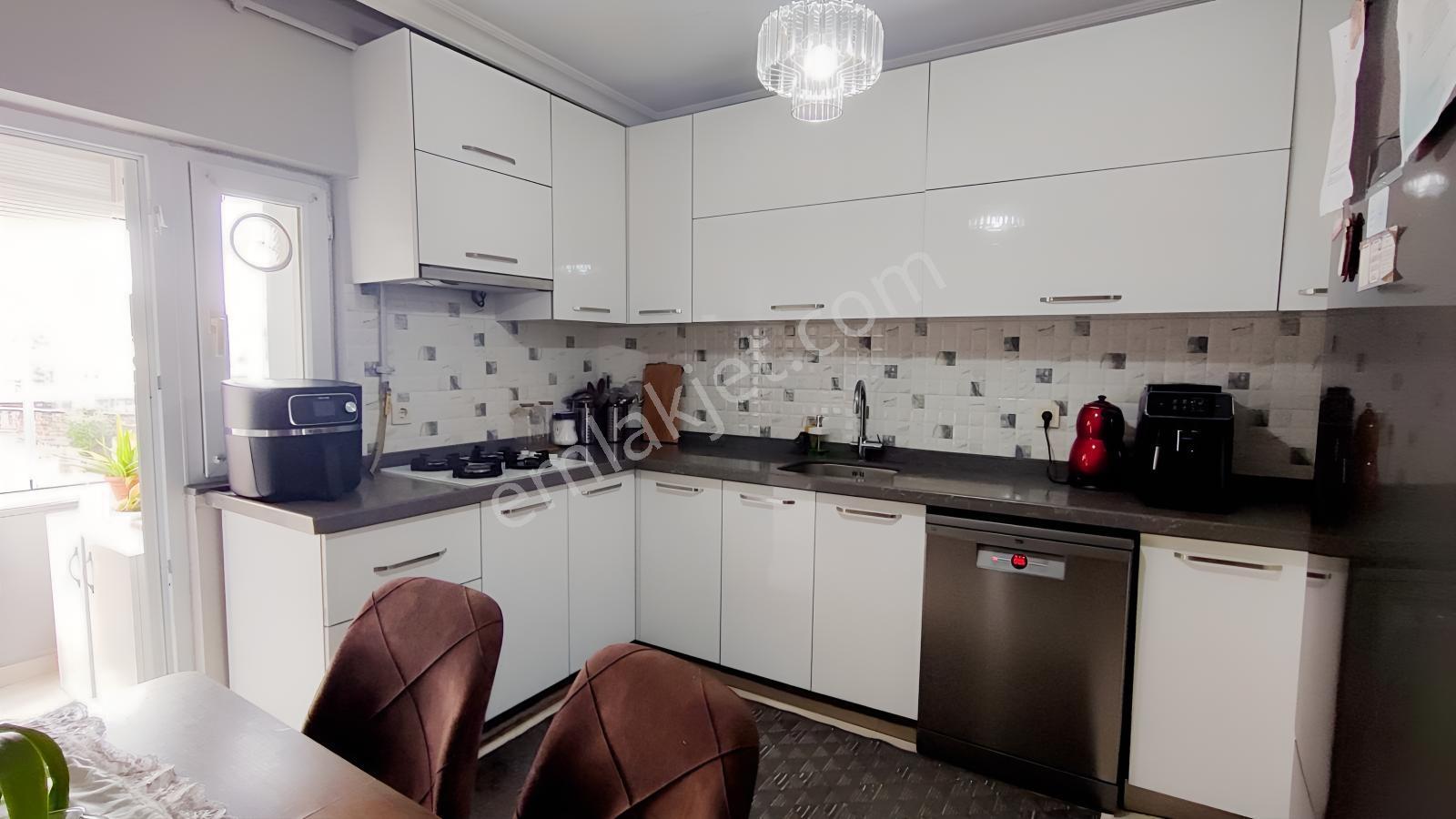Çekmeköy Altınkoza Evlerinde Satılık 3+1 Daire — fotoğraf 15