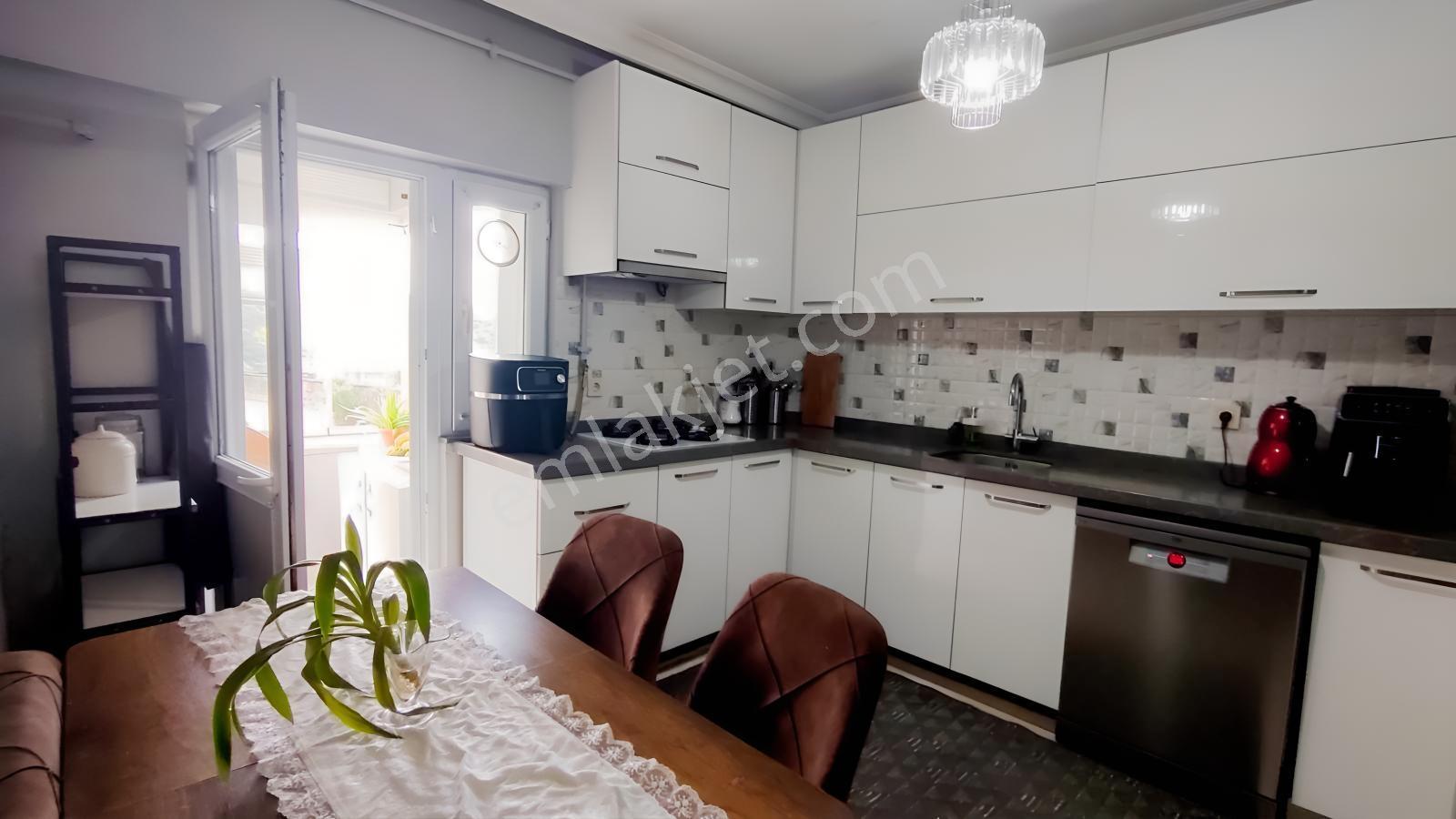 Çekmeköy Altınkoza Evlerinde Satılık 3+1 Daire — fotoğraf 18