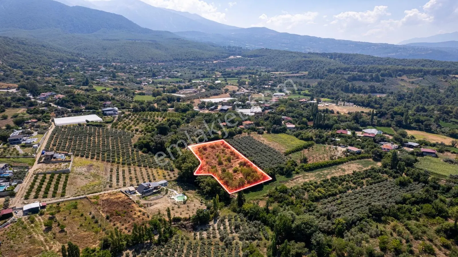 Remax'tan - Seydikemer Yakaköy'de, 4375 M² Köy İçi İmarlı Arsa — fotoğraf 4