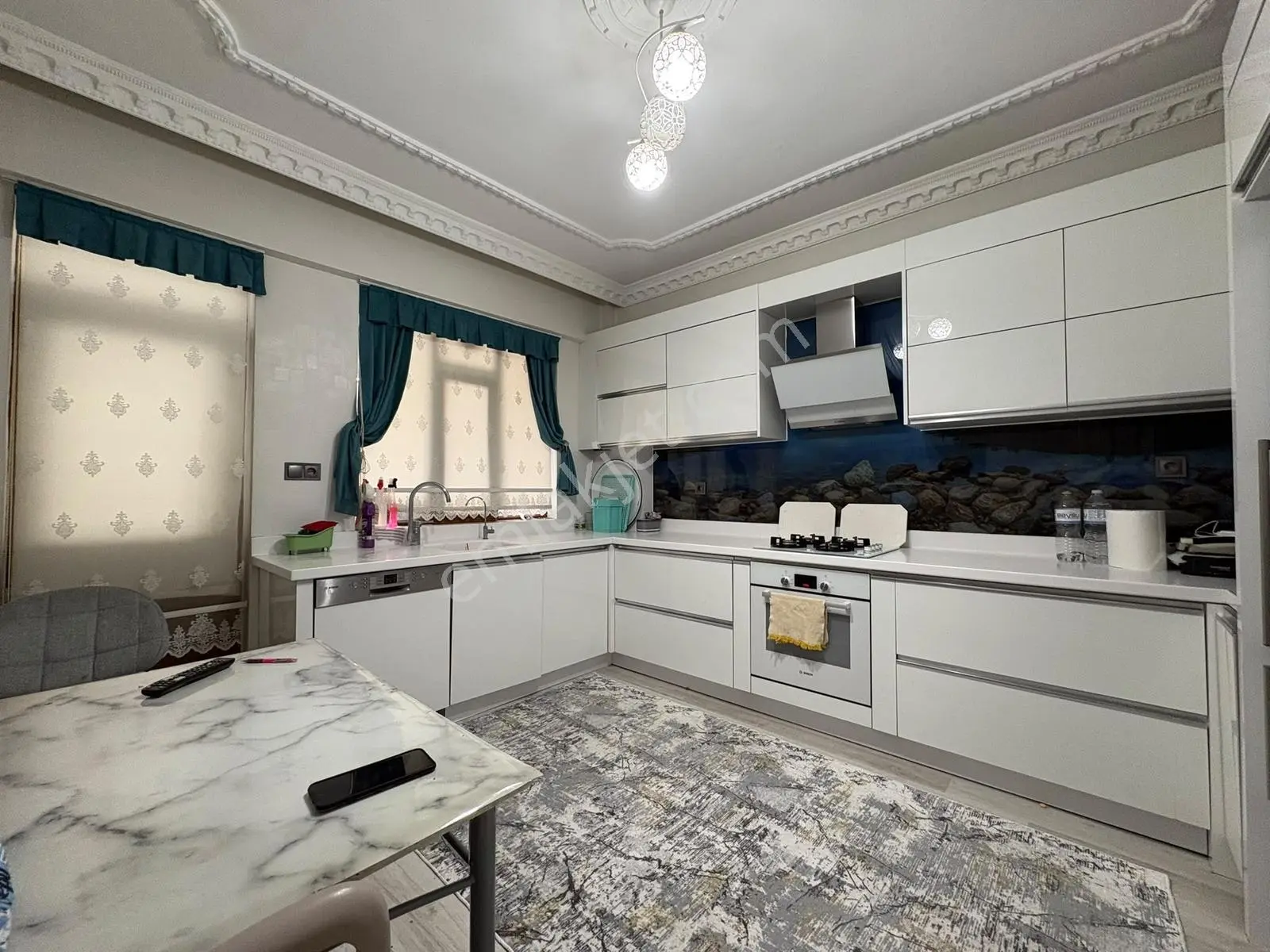 Hüsamettin Çelebi Mahallesin'de 144 M² Geniş 3+1 Daire — fotoğraf 2