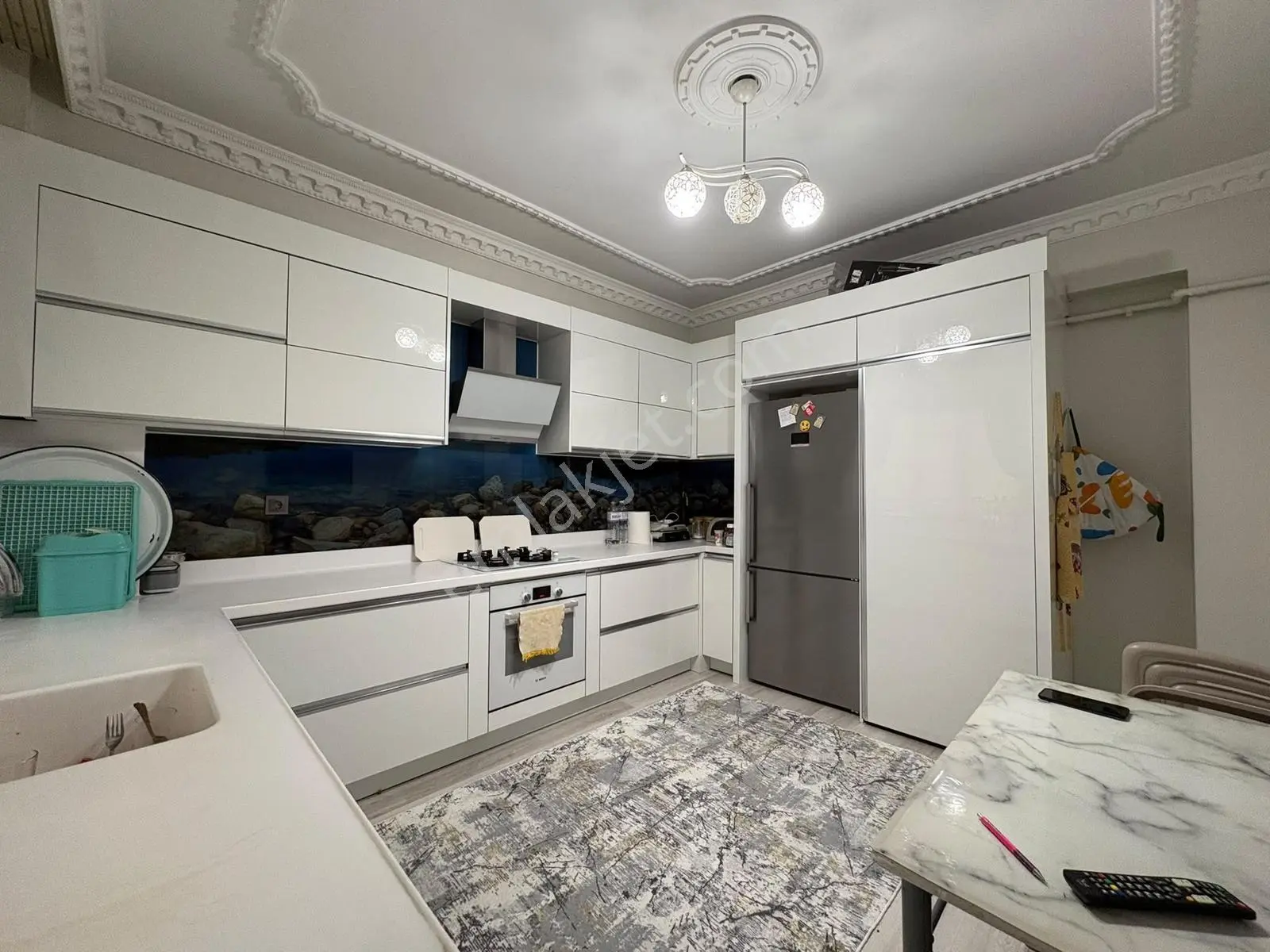 Hüsamettin Çelebi Mahallesin'de 144 M² Geniş 3+1 Daire — fotoğraf 3