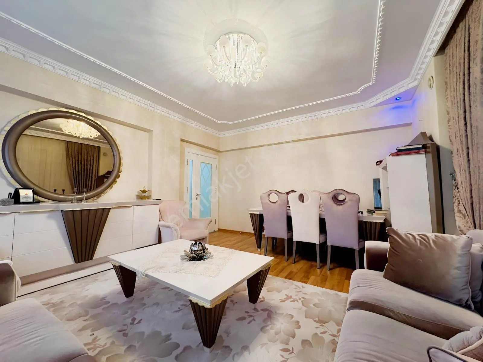 Hüsamettin Çelebi Mahallesin'de 144 M² Geniş 3+1 Daire — fotoğraf 5