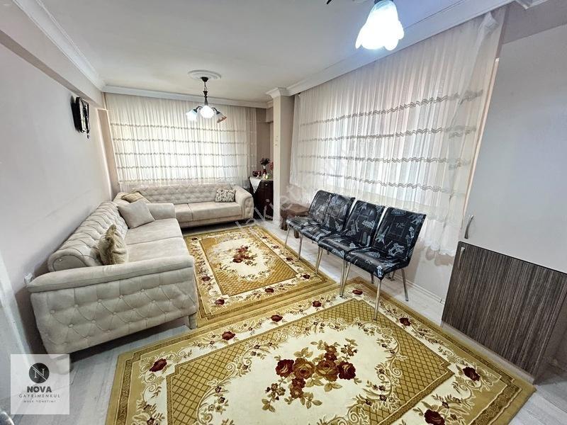 Nova'dan Çalı Merkezde 1+1 Oturuma Hazır Satılık Daire — fotoğraf 3