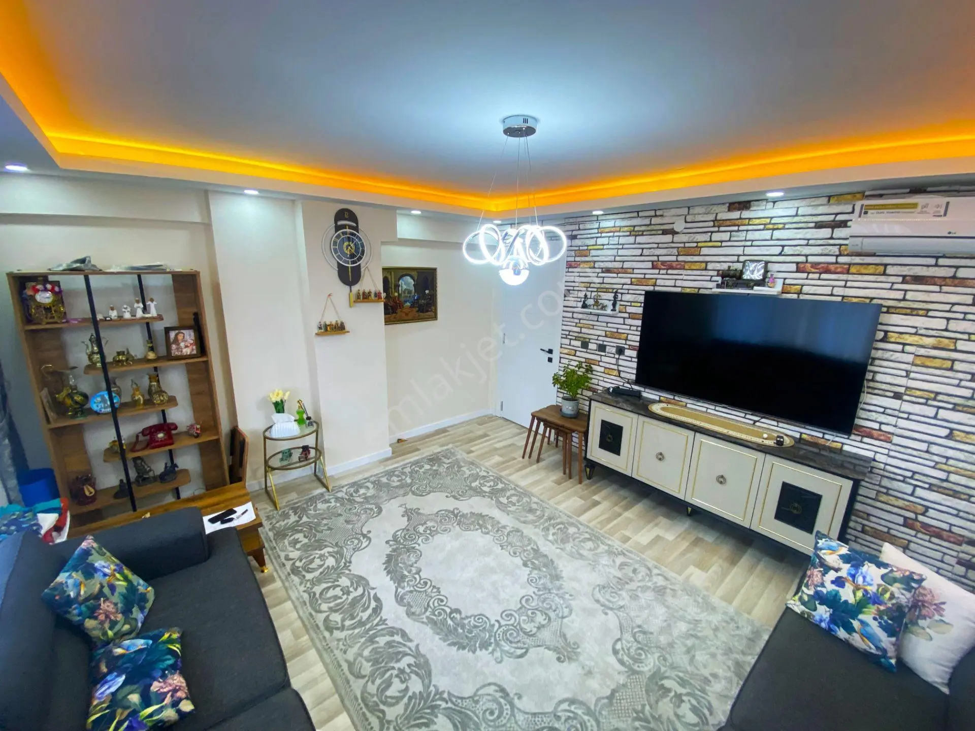 Yetkisi Aktif'ten Akçayda Satılık Masrafsız Ayrı Mutfaklı Kombili 3+1 Daire — fotoğraf 20
