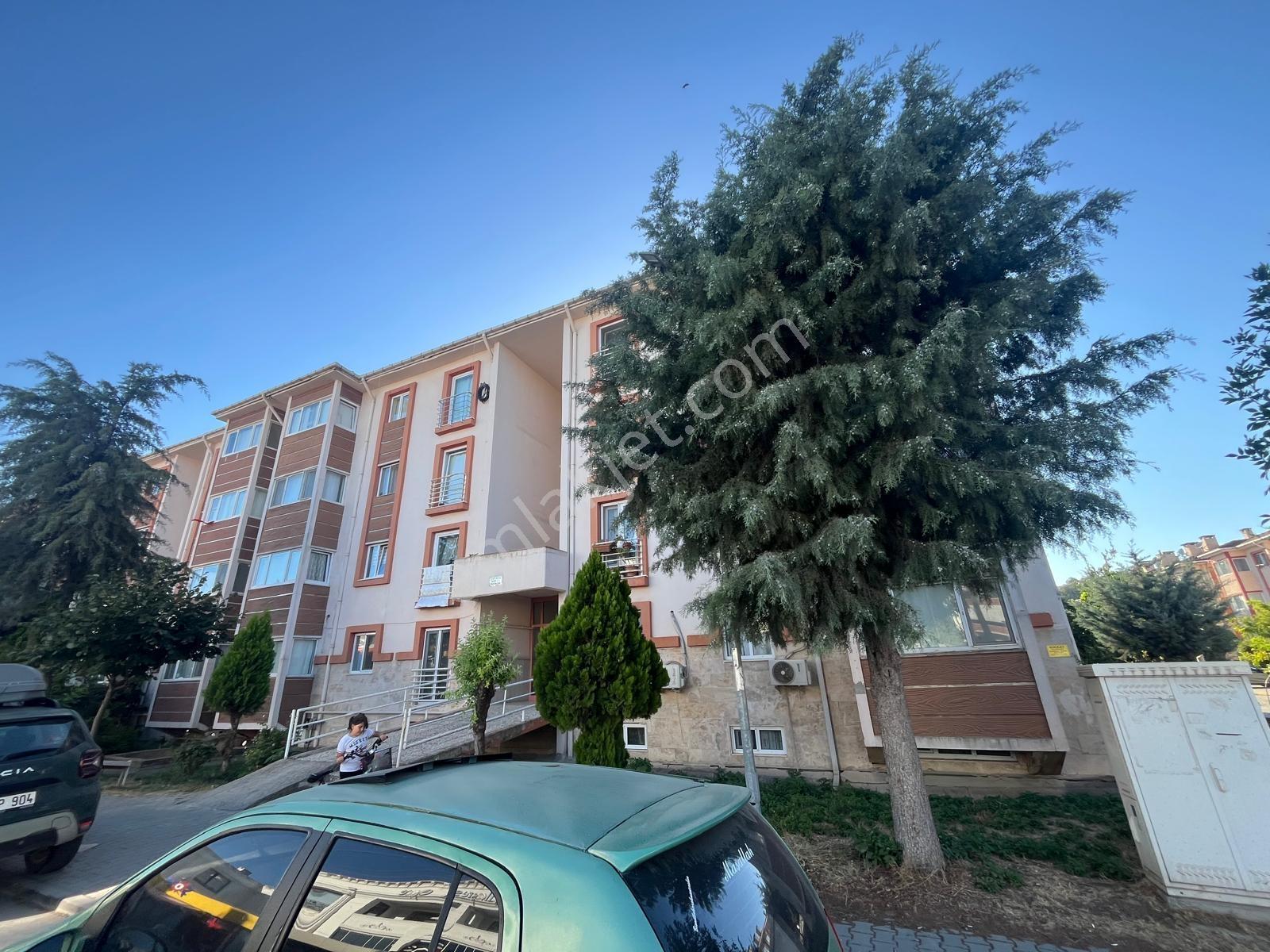 3+1 Rahmi Üstel Caddesine Cephe Toki'de (masrafsız) Ön Cephe ... — fotoğraf 30