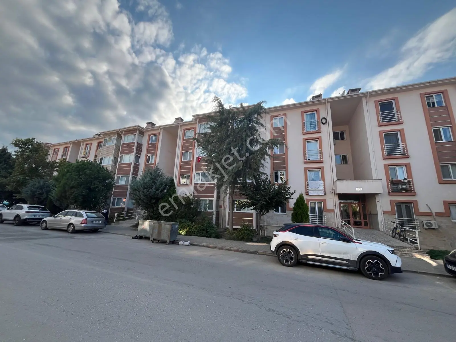 3+1 Rahmi Üstel Caddesine Cephe Toki'de (masrafsız) Ön Cephe ... — fotoğraf 33
