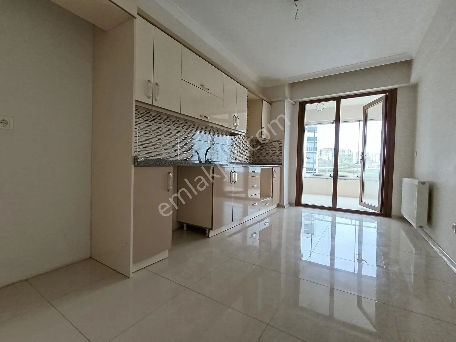 Kaşüstü Mahallesinde Site İçi Satılık 3+1 Deniz Manzaralı Daire — fotoğraf 4