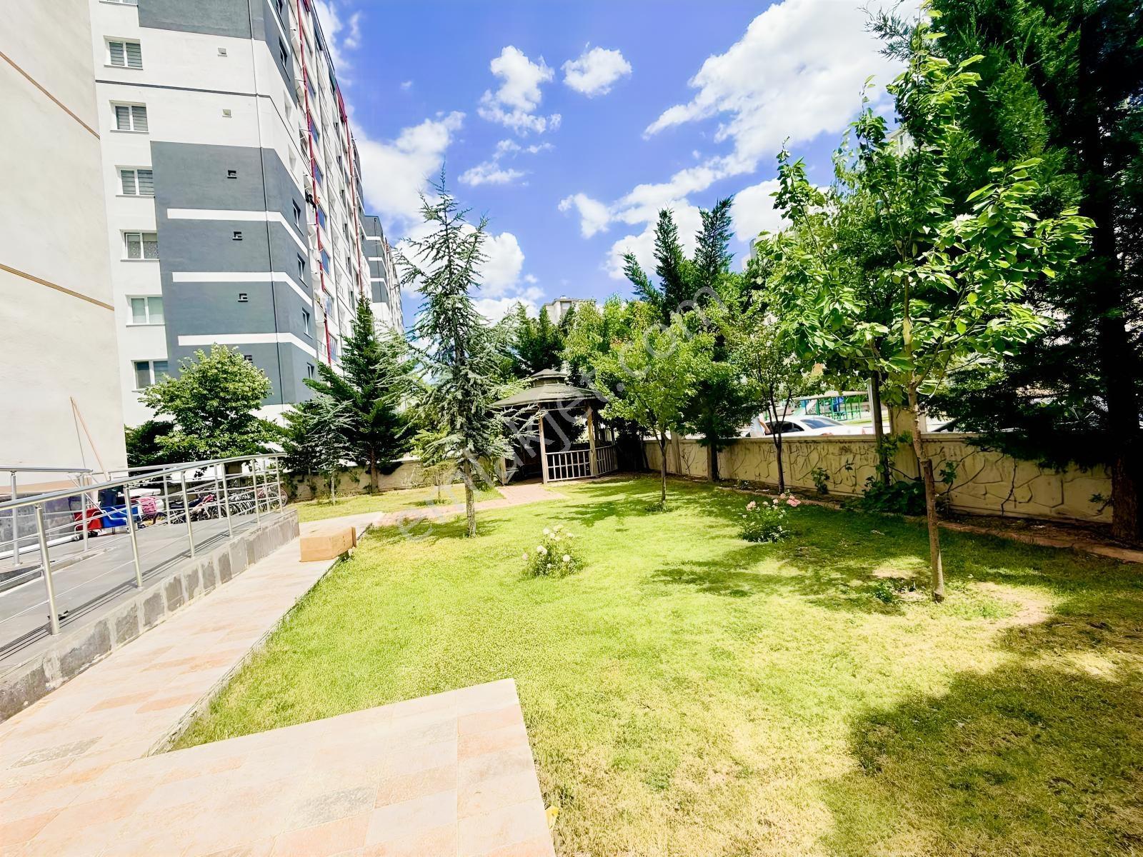 Beyazşehir Mah. Tramvaya 3 Dk Mesafede Acil Satılık Daire !!! — fotoğraf 20