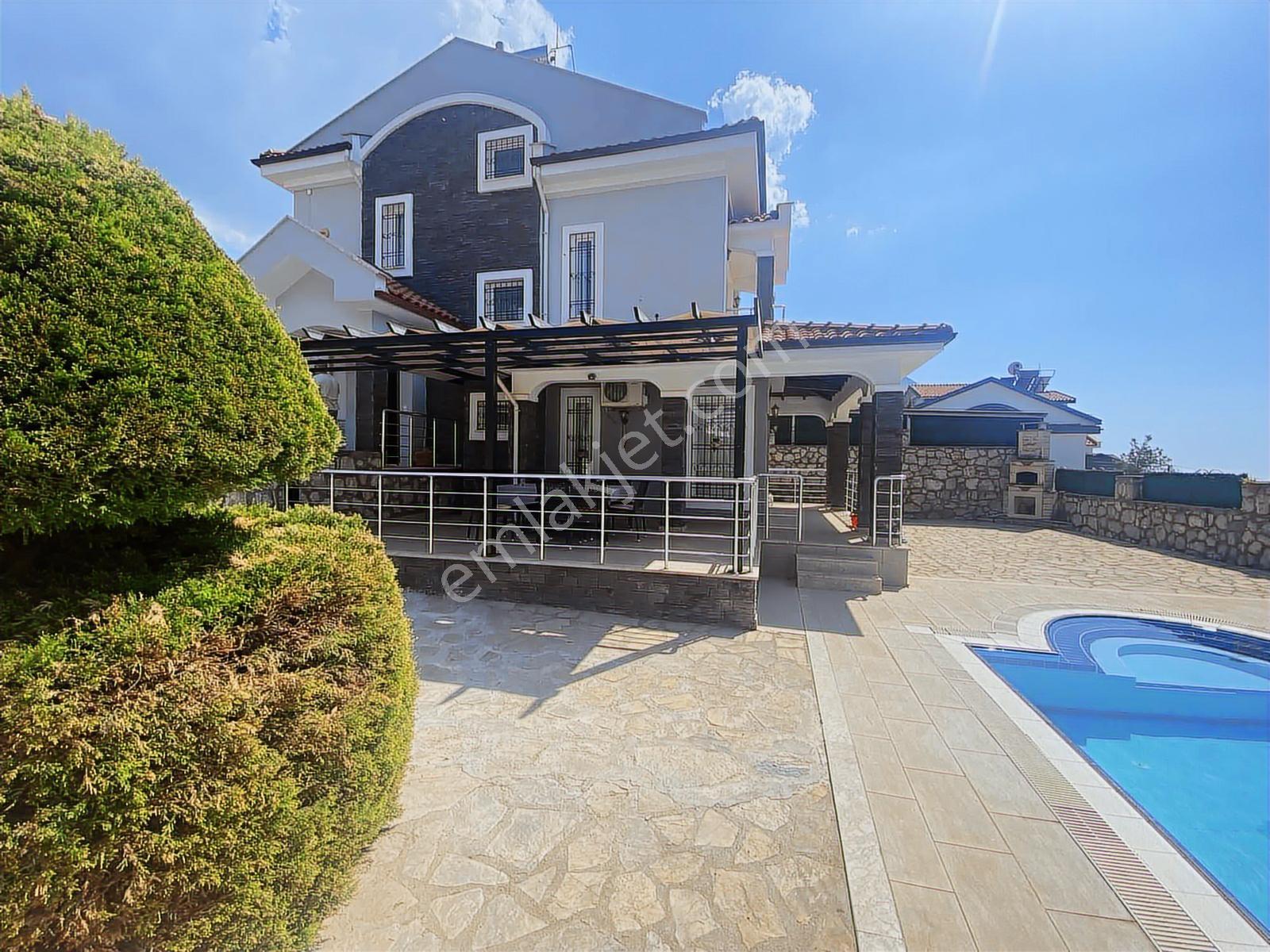 Ölüdeniz Ovacık'ta 500m2 Arsalı 3+1 Havuzlu Villa — fotoğraf 17