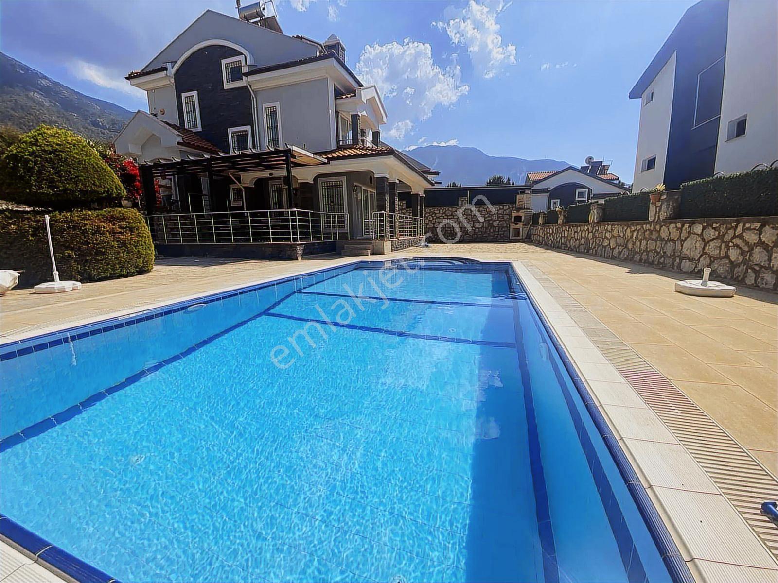 Ölüdeniz Ovacık'ta 500m2 Arsalı 3+1 Havuzlu Villa — fotoğraf 18